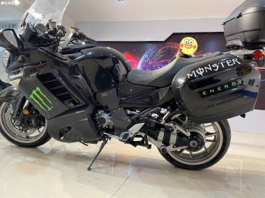 2007-2009 Kawasaki GTR1400/ZG1400 Motorcycle Fairings - Black Monster Australia for Sale